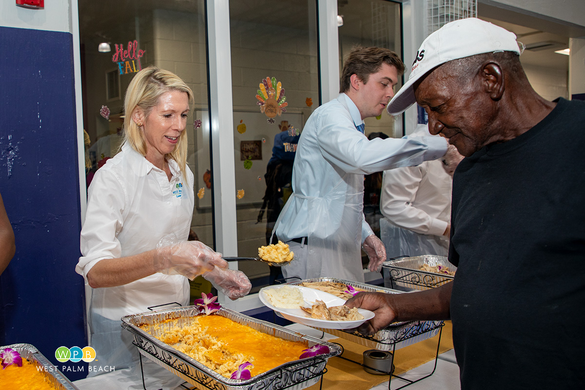 Comm Fox dishes out a healthy helping of mac-n-cheese - a